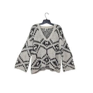 Elan Cream/Black Knit Oversized Pullover Sweater Womens Size OS Flare Sleeves